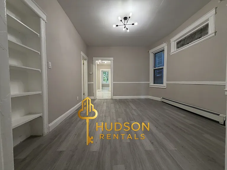 211 Bidwell Ave #1 — Photo 5