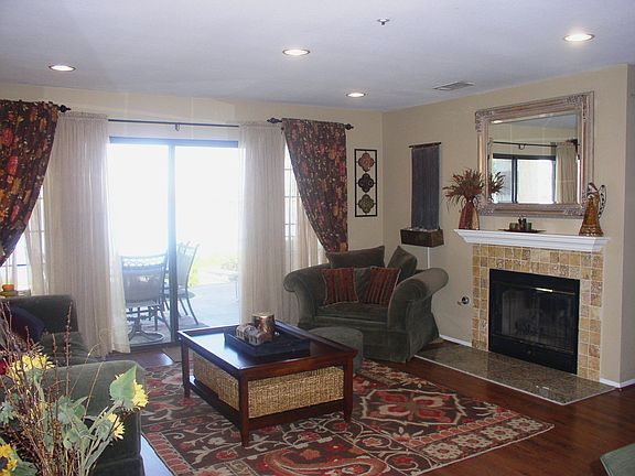 5th image of 13313 Makai Ct #20