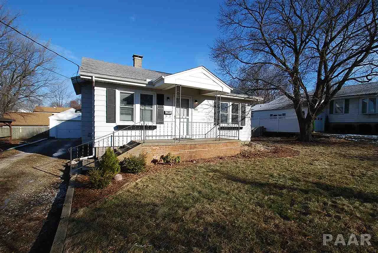 1405 E Kelly Ave photo 1