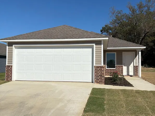 5206 Crockett Dr, Jonesboro, AR 72404