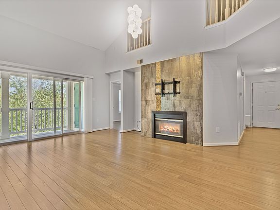2nd image of 13107 Millhaven Pl #6-D