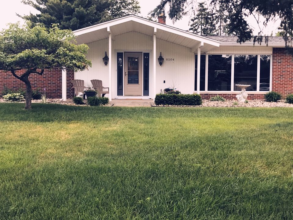 1st image of 8504 Tamarack Dr
