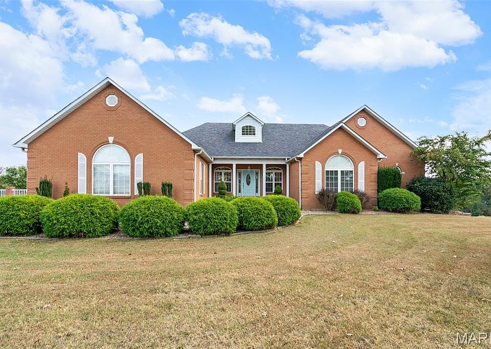 1st image of 14108 Lynn Rd