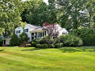 21 Prospect Ave, Montvale, NJ 07645
