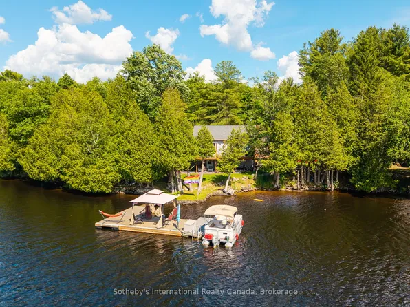 8 Lakeview Cres, McKellar, ON P2A 0B5