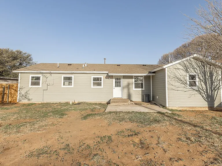 5409 Avenue D — Photo 23