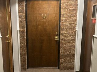 943 Olive Rd APT 1A, Homewood, IL 60430