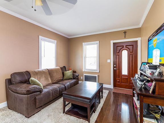 2nd image of 40 Scarcliffe Dr