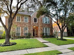 1214 Braelinn Ln, Sugar Land, TX 77479