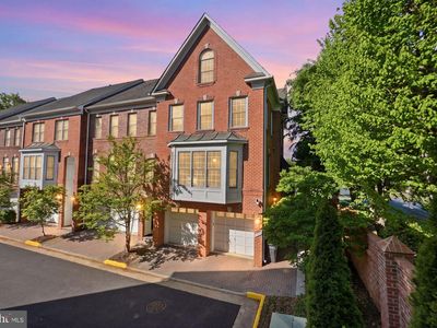 1320 Lessard Ln, Mc Lean, VA, 22101