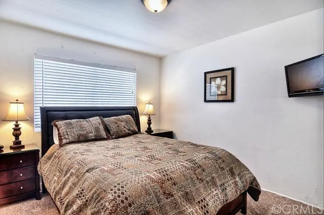 331 E Bluebell Pl — Photo 23