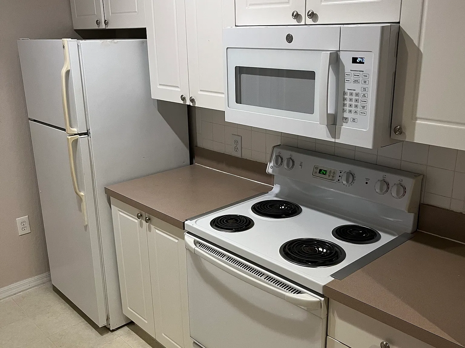 2 bed, 1289 sqft, $1,800 — Photo 2
