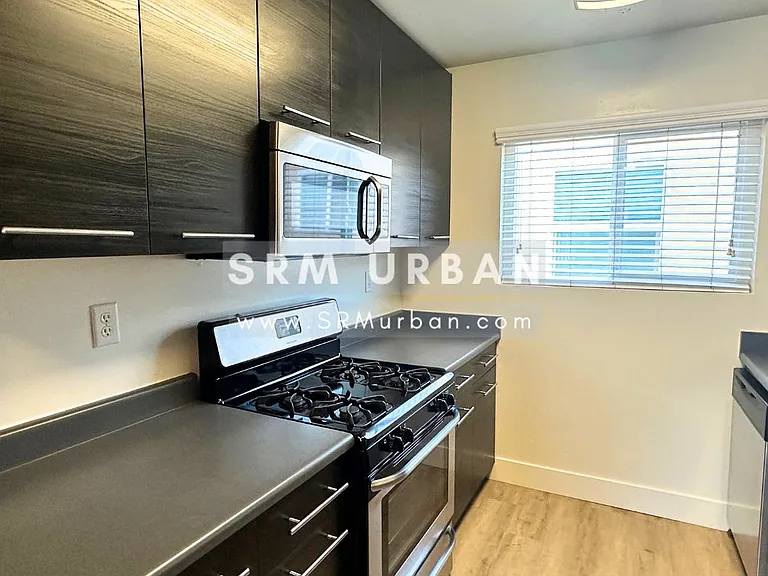 4564 Hawley Blvd #6 — Photo 8