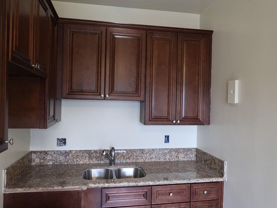 1st image of 337 W Elk Ave APT 2