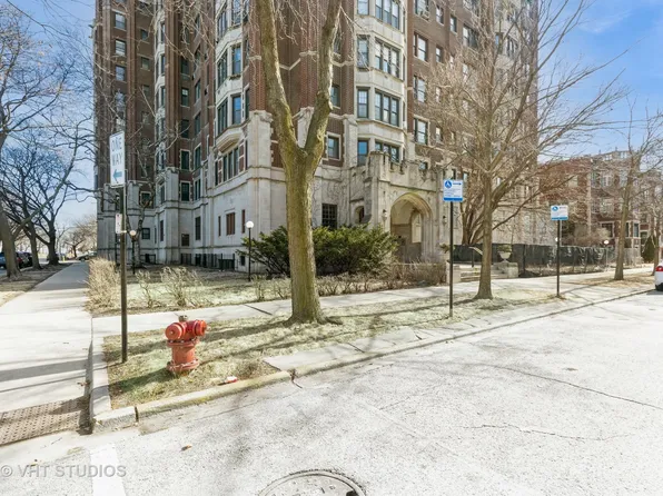 6901 S Oglesby Ave APT 11C, Chicago, IL 60649