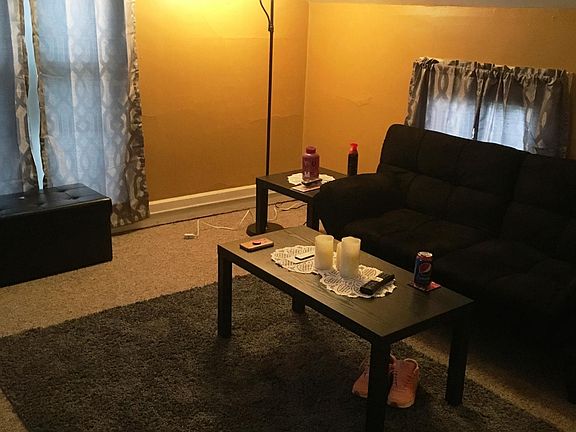 Living Room-NO furniture included