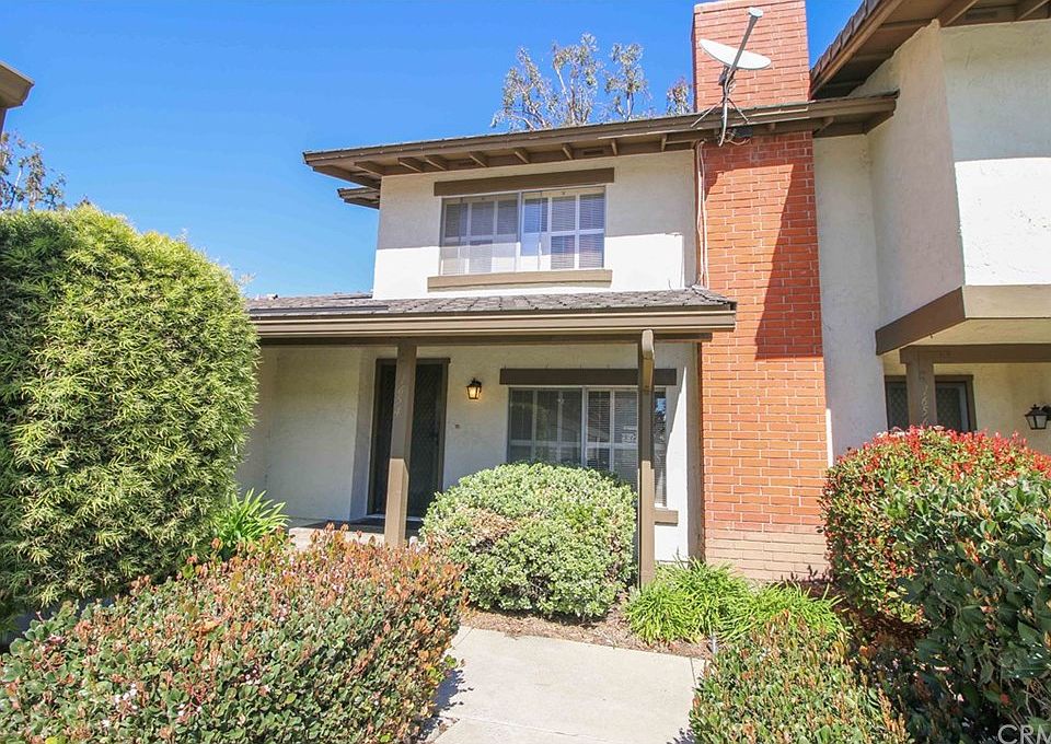 1st image of 1654 Aspen Village Way