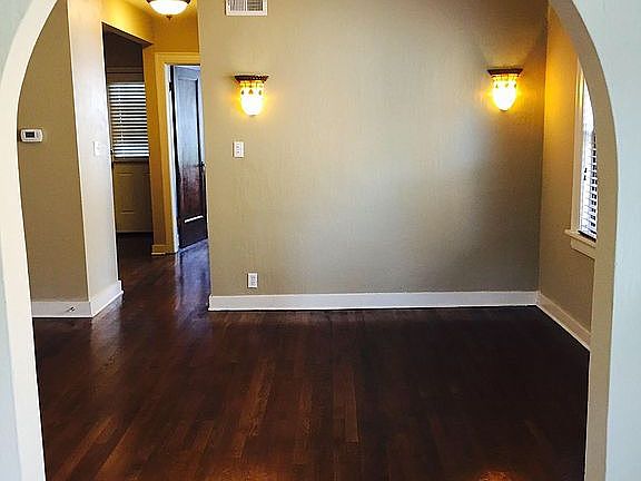 5th image of 4508 Broadway