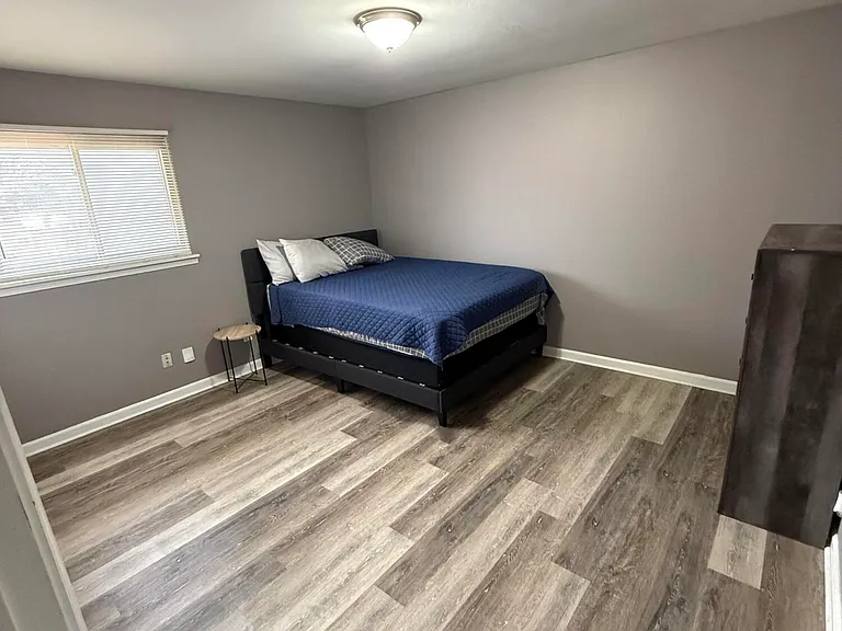4535 Stonestreet Ave #3 — Photo 5