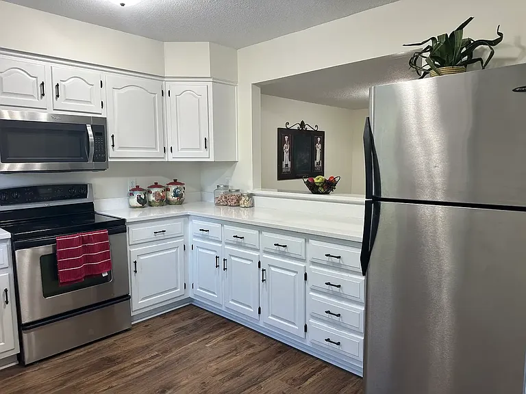 1422 Anthony Michael Dr — Photo 5