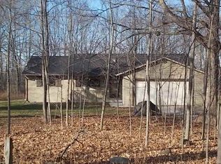 N6295 Clearview Dr, Fredonia, WI 53021