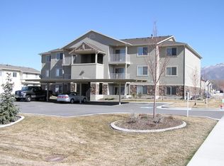 541 Rosewood Way APT 8, Layton, UT 84041