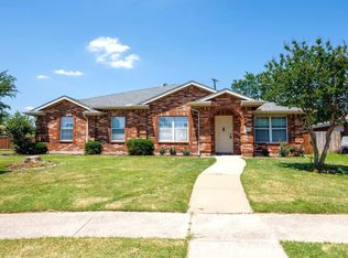 7218 Compass Point Dr, Rowlett, TX 75089