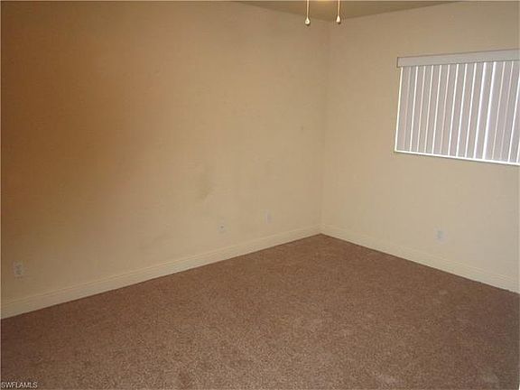 5th image of 1109 NE 9th St