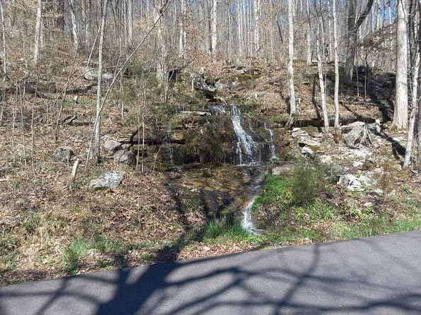 4970 Rockwell Hollow Rd, Cookeville, TN 38506