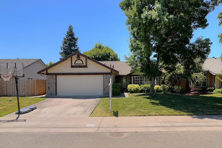 6510 Fuego Way photo 1