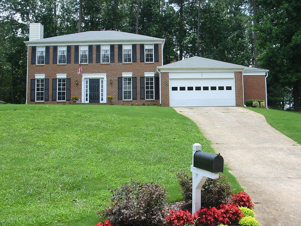 1st image of 200 Crab Orchard Way