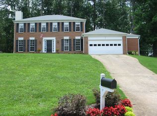 200 Crab Orchard Way, Roswell, GA 30076