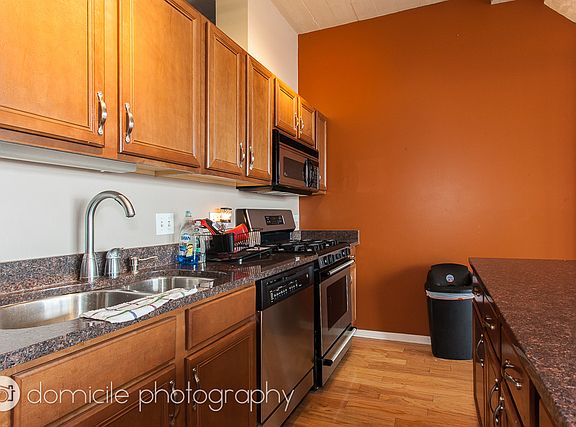 5th image of 1524 S Sangamon St Unit 412-S