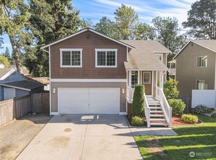 1426 96th St S, Tacoma, WA