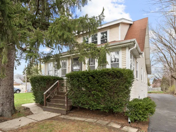 130 W Washington St, Villa Park, IL 60181