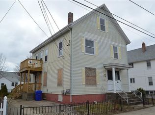 94 Owen Ave, Pawtucket, RI 02860