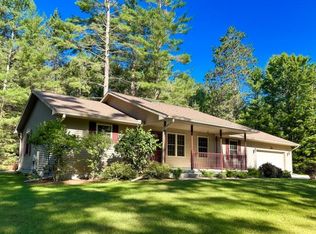 6073 Bennett Rd, Hubbard Lake, MI 49747