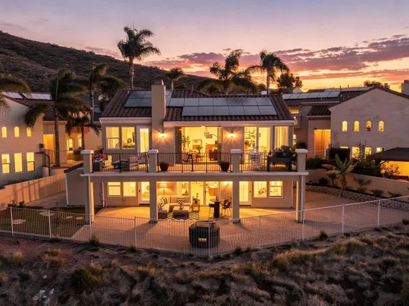 10404 Artesian Springs Ct, Spring Valley, CA 91977