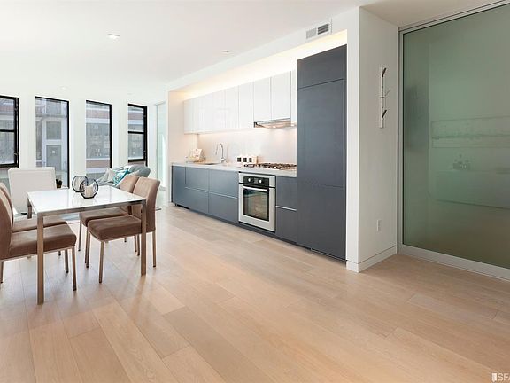 4th image of 616 20th St Unit 320