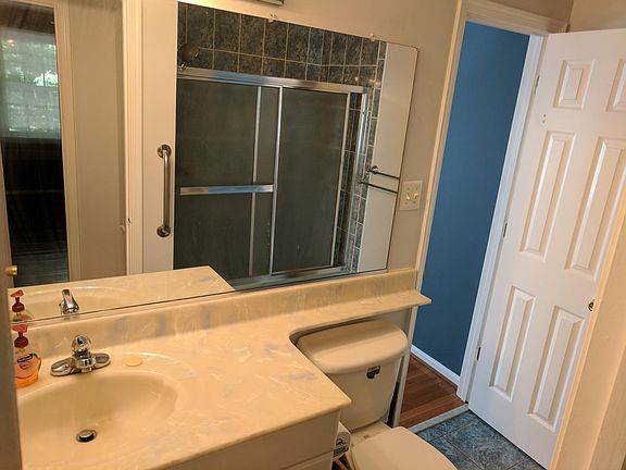 Upstairs Bathroom
