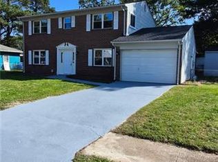 809 Parapet Rd, Chesapeake, VA 23323