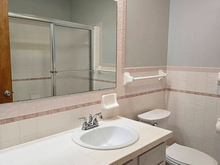 2509 W Euclid Ave — Photo 11