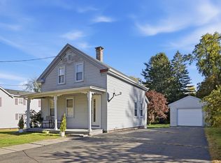 82 Ryan Rd, Northampton, MA 01062