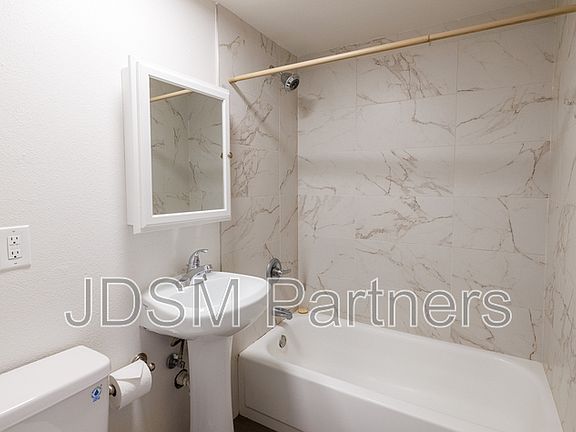 3rd image of 2455 Bryant St APT 3