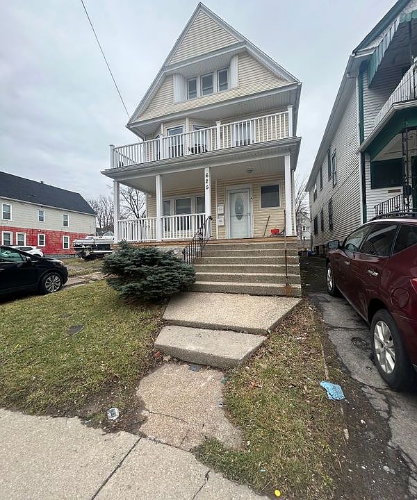 1st image of 625 E Utica St #S