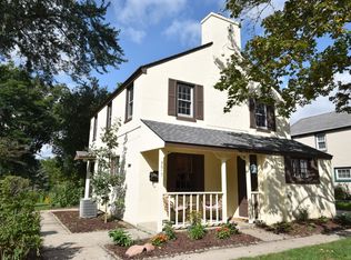 5617 Berry Ct, Greendale, WI 53129