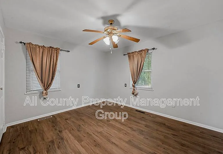 6209 Shadydell Dr — Photo 13