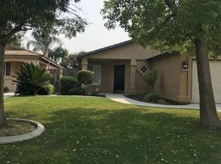5723 Sarona St, Bakersfield, CA 93308