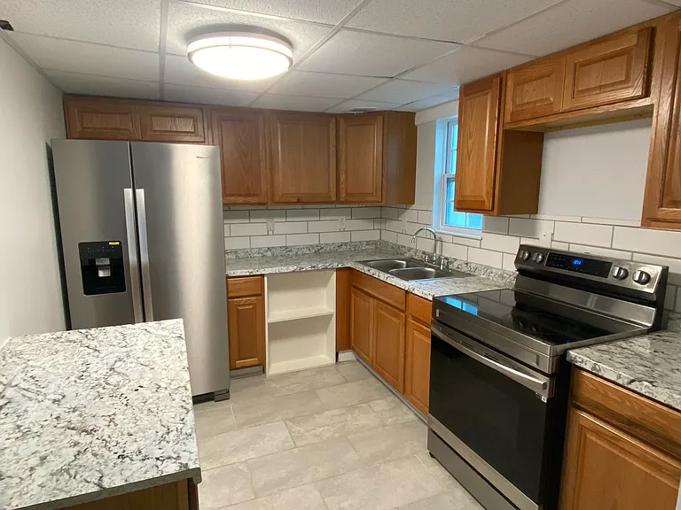 280 Holly Rd NW #B — Photo 6