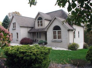 322 Evans Rd, Zelienople, PA 16063